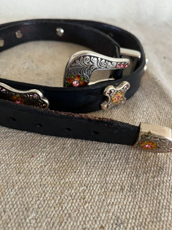 TLF Woman Beautiful Blindly Floral Rhinestone/Silver Tone Leather Western Belt main image 7